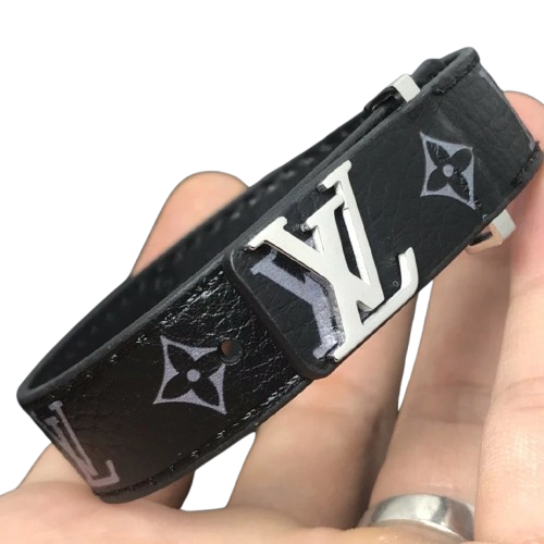 Lv Bracelet Vendor